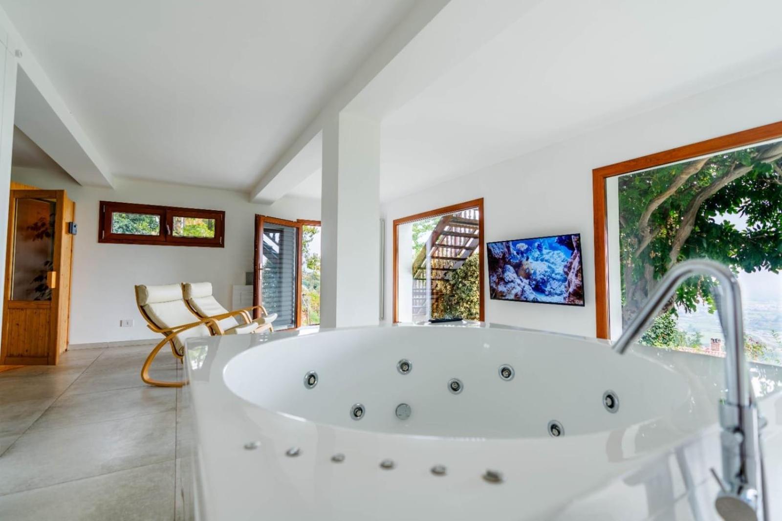 Chalet Sophie - Luxury Chalet Roletto Exterior foto